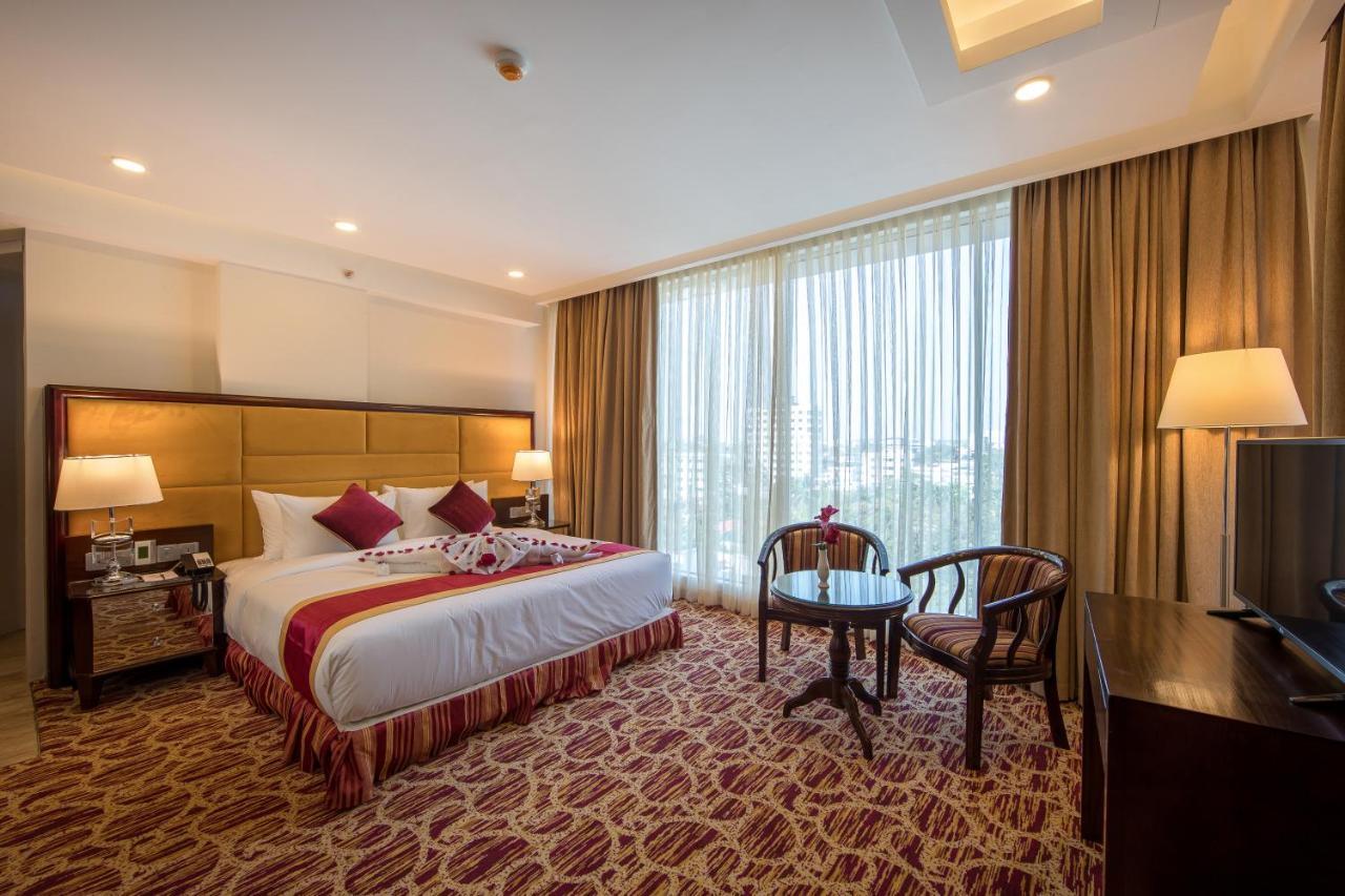 Grand Palace Hotel & Resorts Силет Екстериор снимка